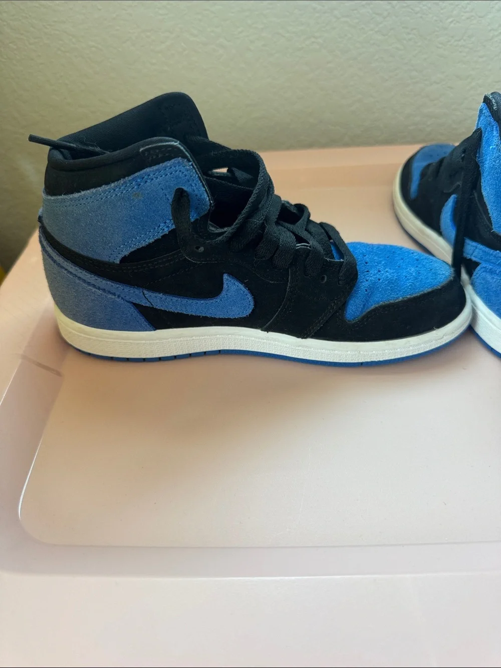 Nike Air Jordan 1 Retro High Youth Suede Sneakers Blue and Black Size 3Y
